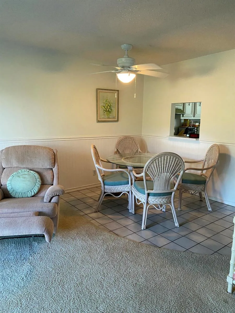725 Lori Drive #106 Palm Springs, FL 33461