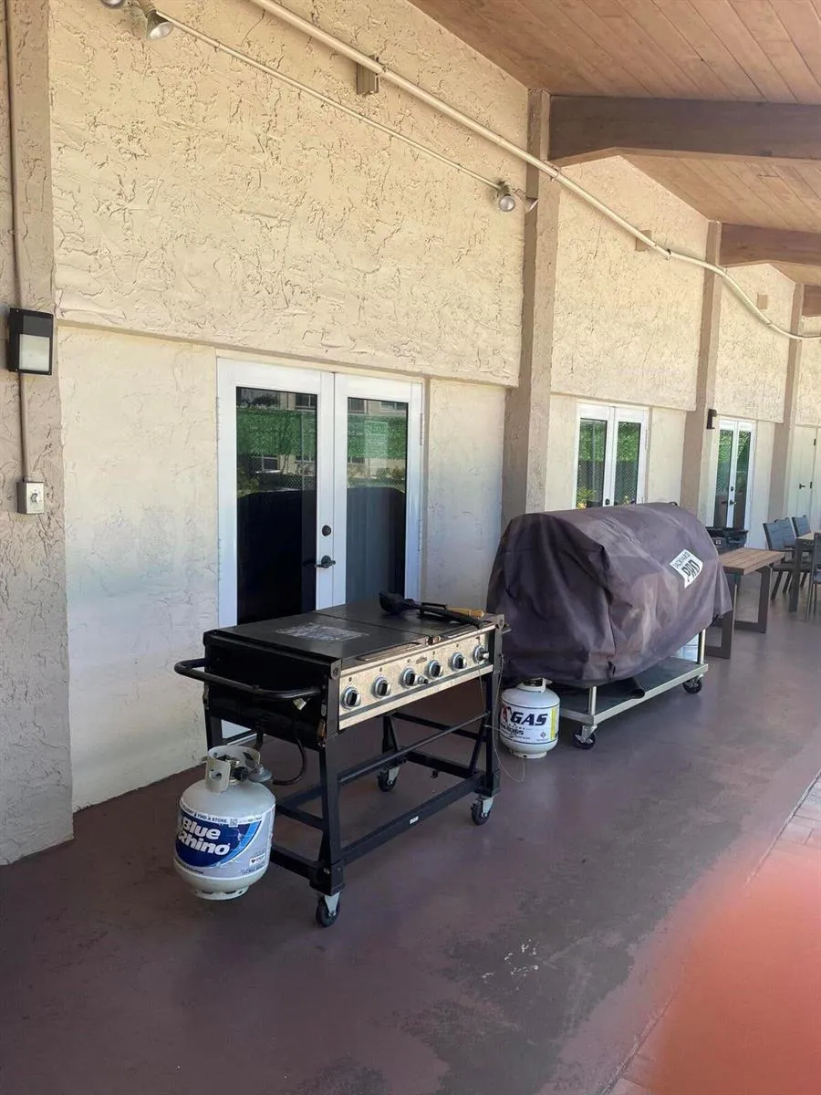 725 Lori Drive #106 Palm Springs, FL 33461