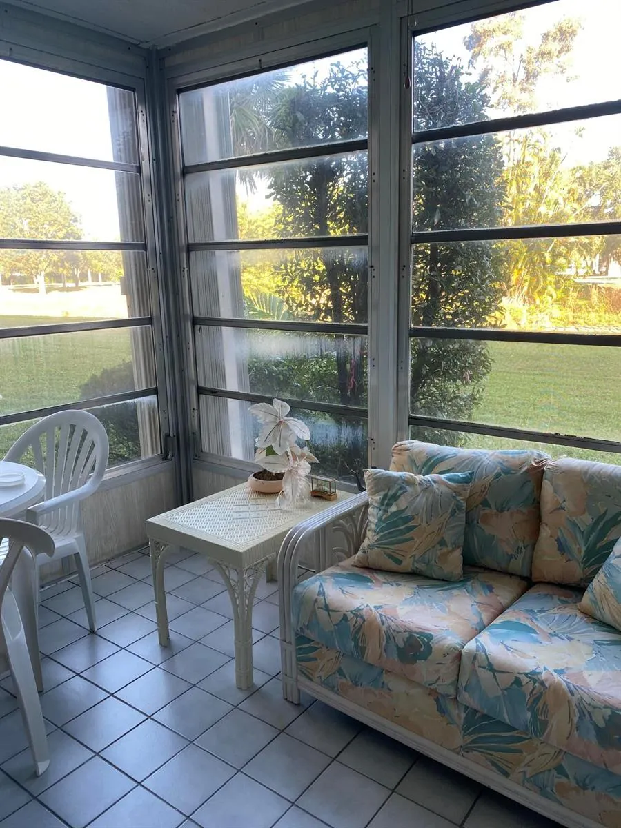 725 Lori Drive #106 Palm Springs, FL 33461