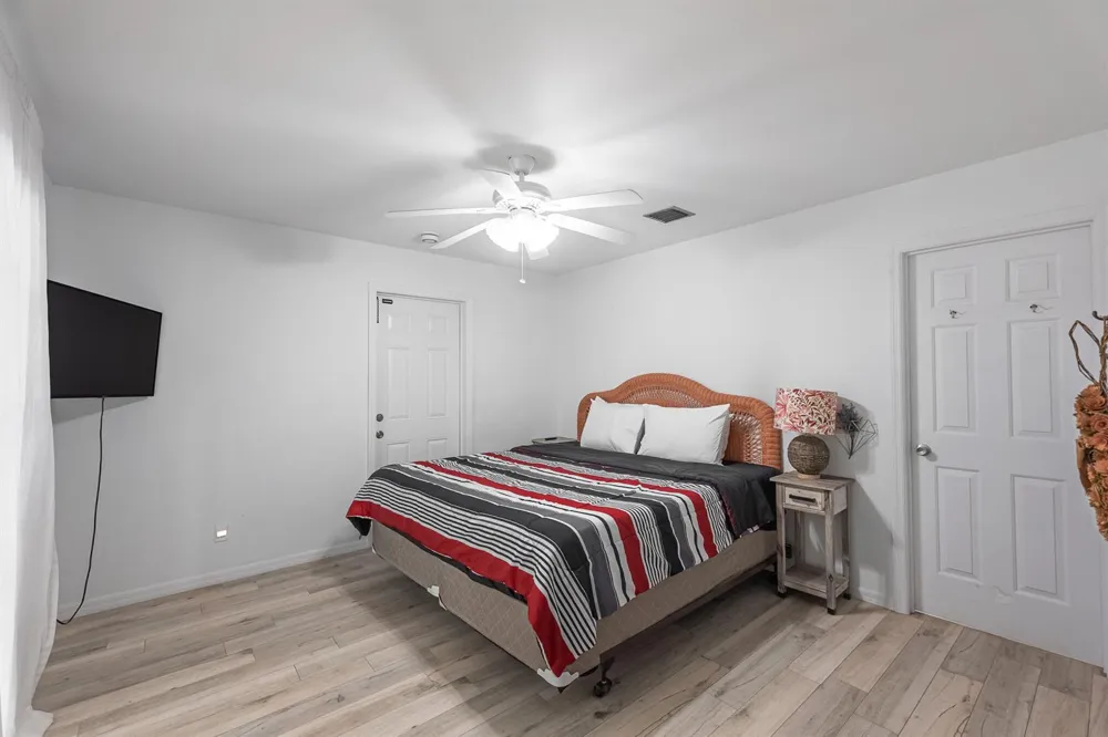 1616 SW 20th St Street SW Vero Beach, FL 32962