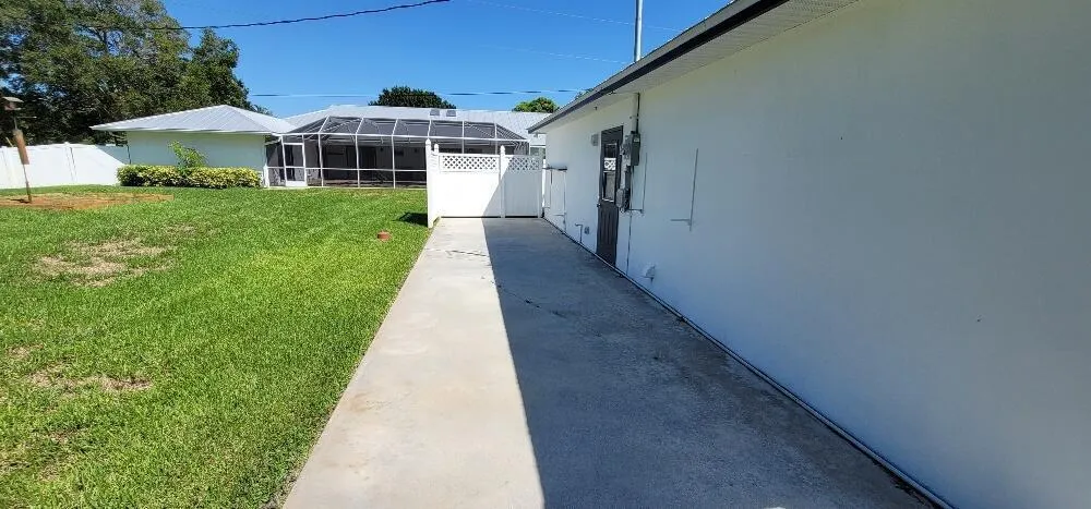 1616 SW 20th St Street SW Vero Beach, FL 32962