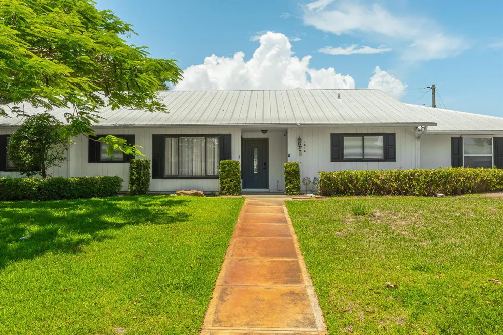 1616 SW 20th St Street SW Vero Beach, FL 32962