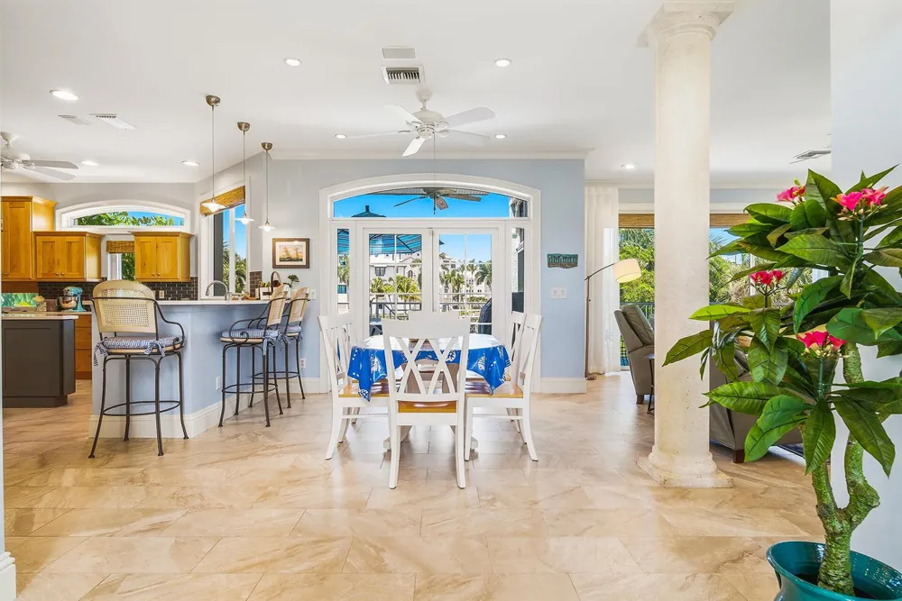 98 Southport Cove Bonita Springs, FL 34134