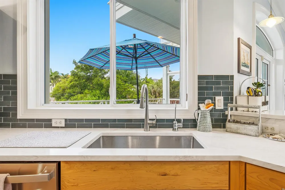 98 Southport Cove Bonita Springs, FL 34134
