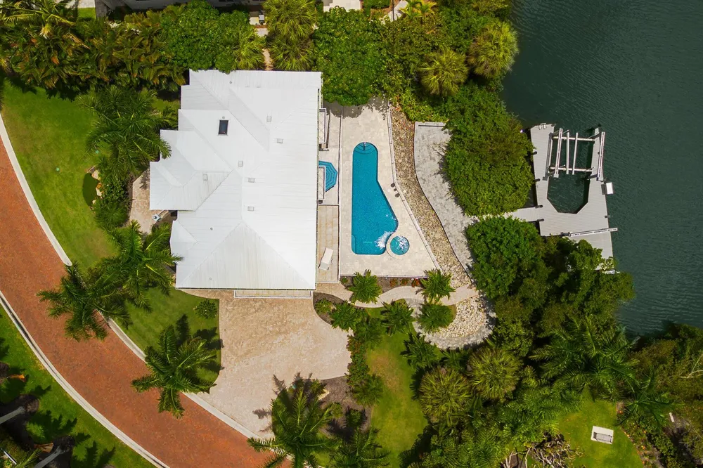 98 Southport Cove Bonita Springs, FL 34134