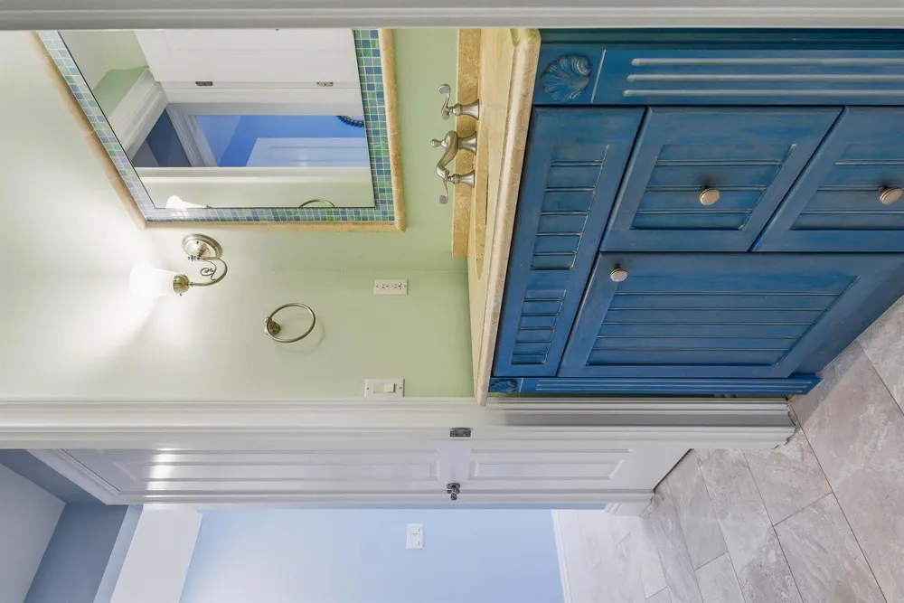 98 Southport Cove Bonita Springs, FL 34134