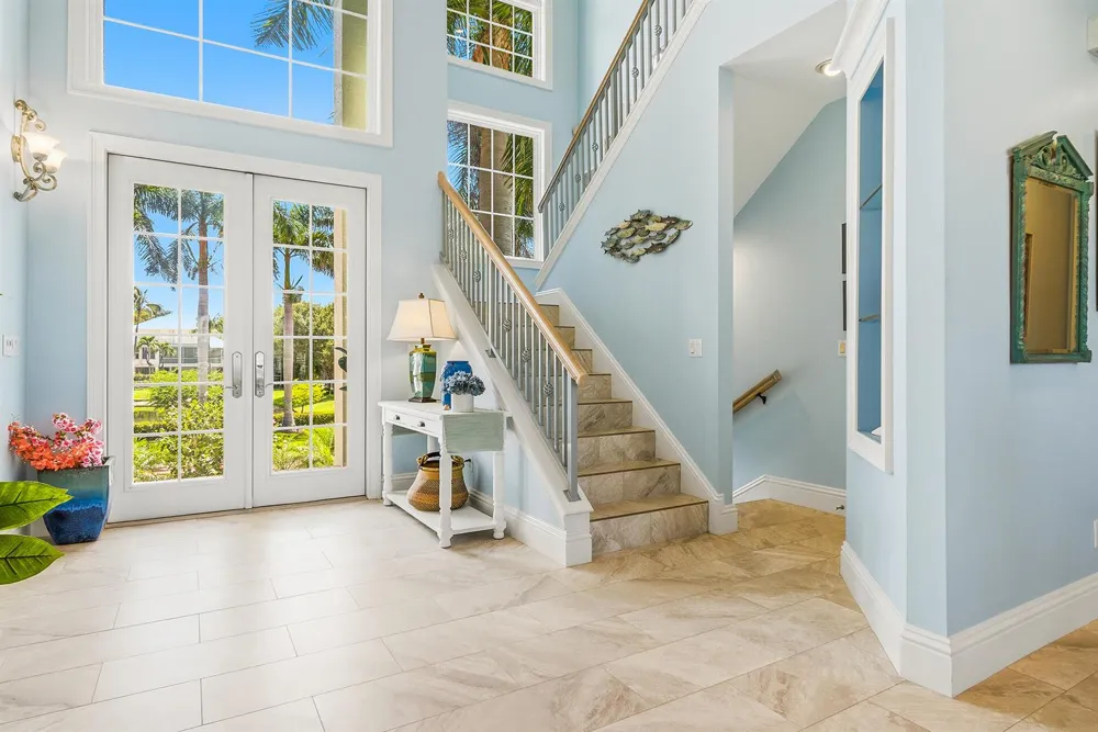 98 Southport Cove Bonita Springs, FL 34134