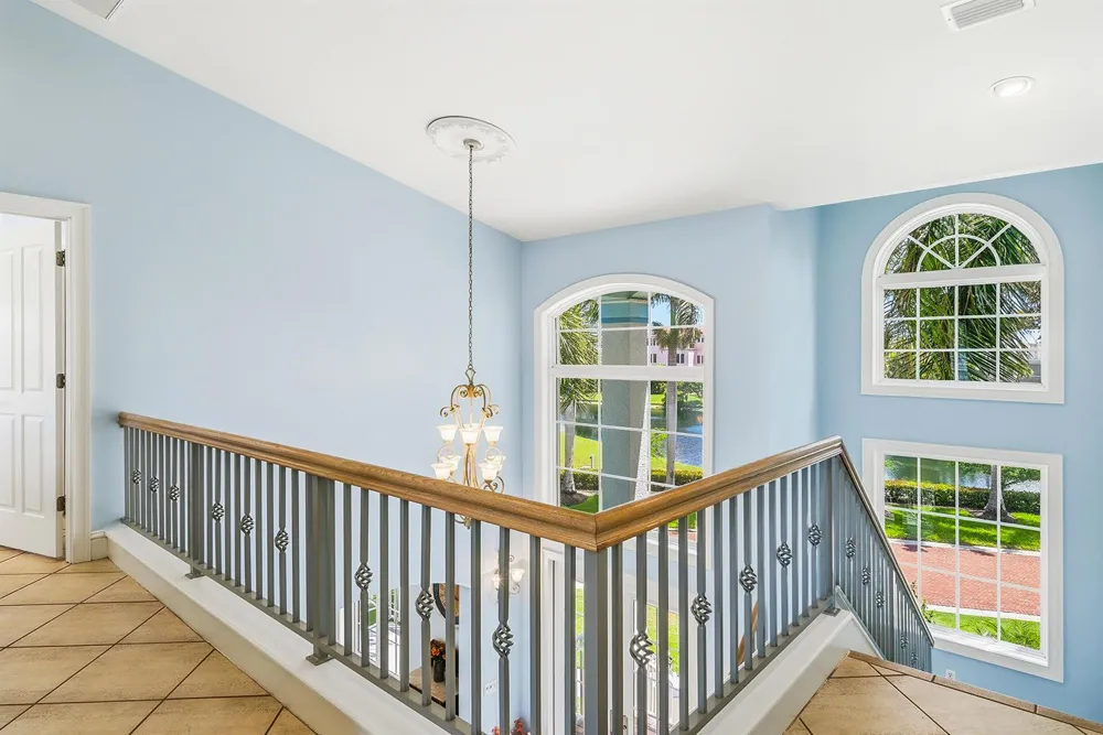 98 Southport Cove Bonita Springs, FL 34134