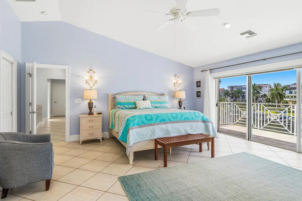 98 Southport Cove Bonita Springs, FL 34134