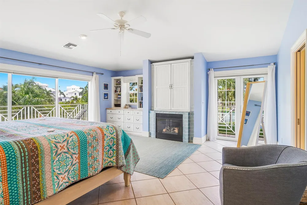 98 Southport Cove Bonita Springs, FL 34134