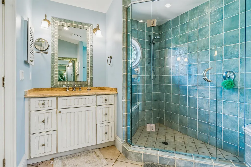 98 Southport Cove Bonita Springs, FL 34134