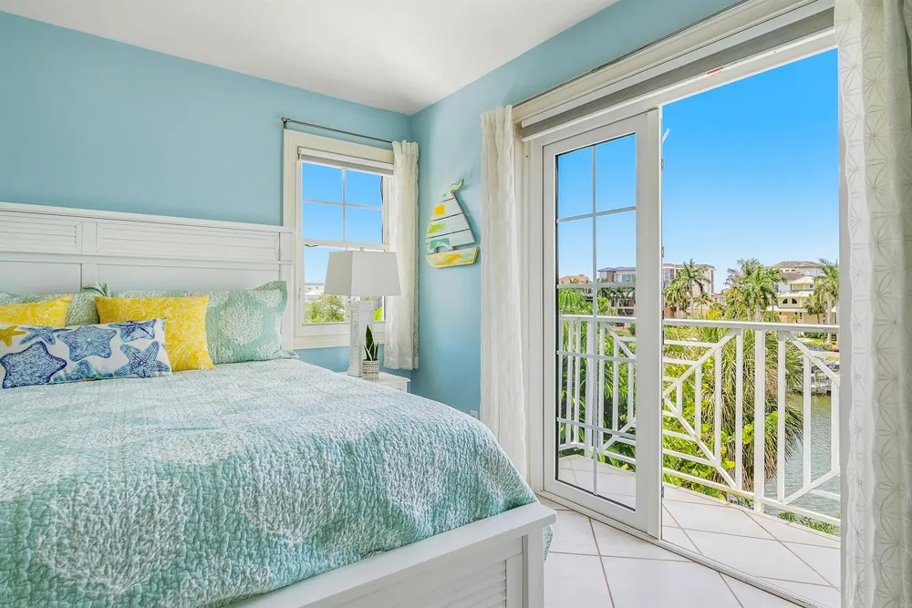 98 Southport Cove Bonita Springs, FL 34134