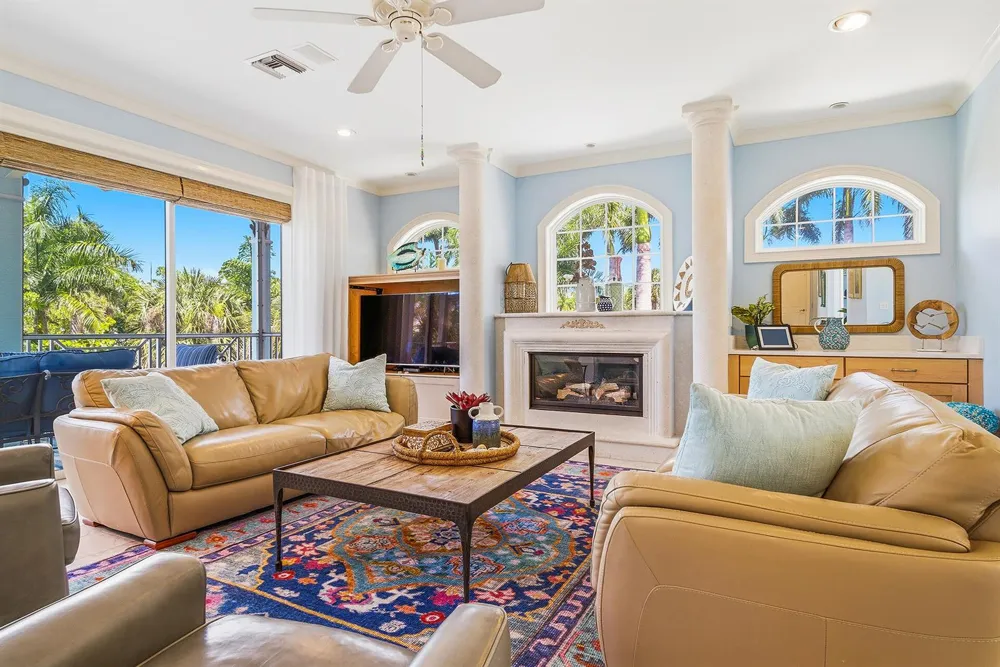 98 Southport Cove Bonita Springs, FL 34134