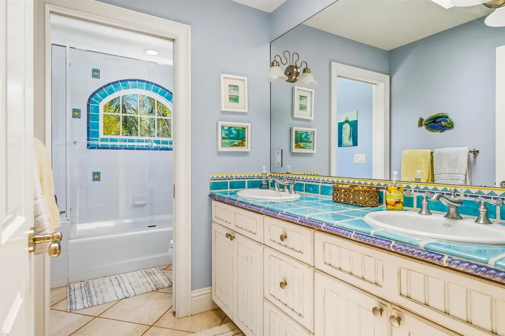 98 Southport Cove Bonita Springs, FL 34134