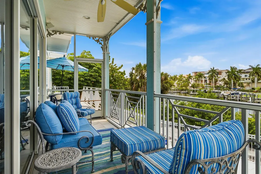 98 Southport Cove Bonita Springs, FL 34134
