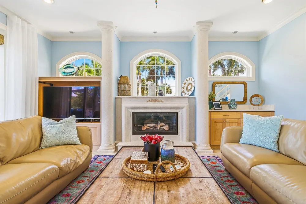 98 Southport Cove Bonita Springs, FL 34134