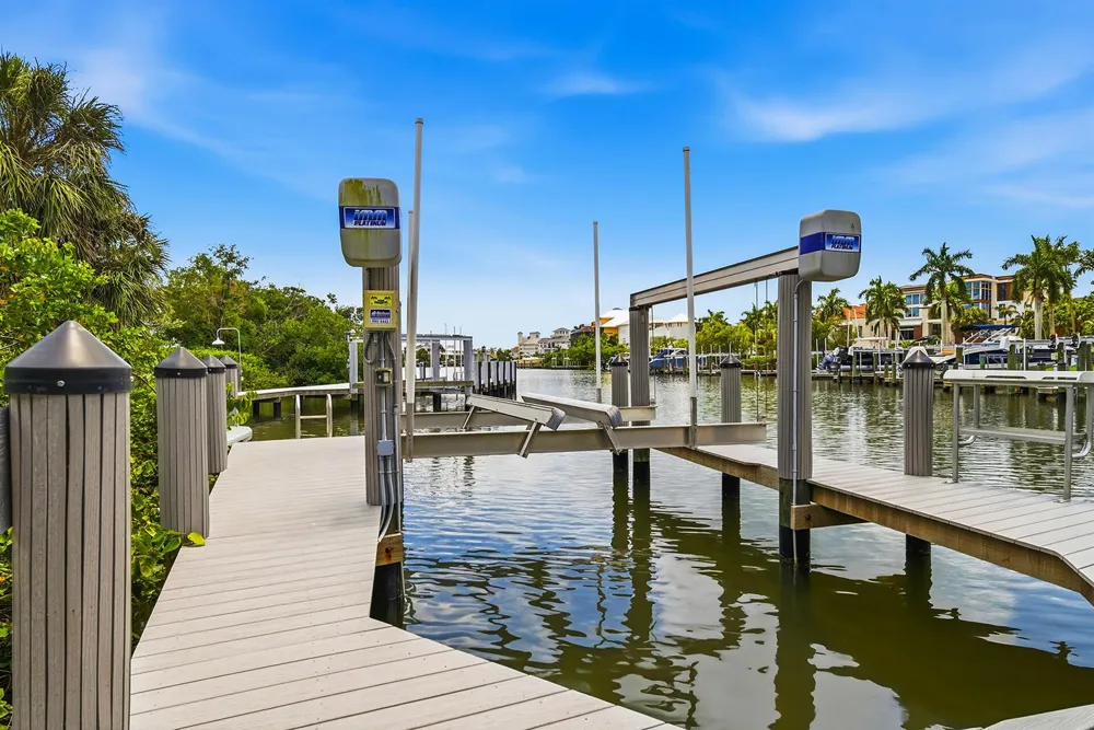 98 Southport Cove Bonita Springs, FL 34134