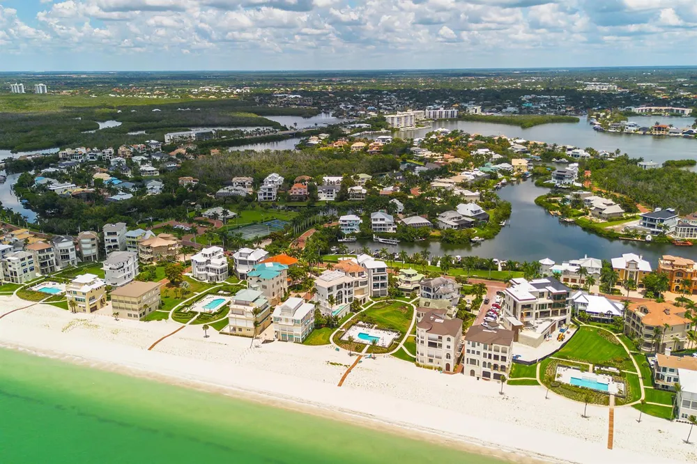 98 Southport Cove Bonita Springs, FL 34134