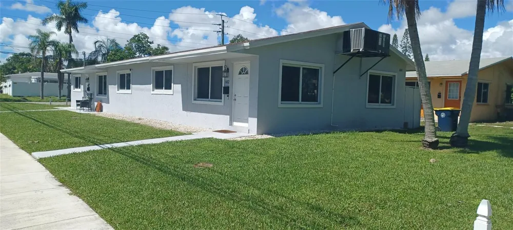 602 SE 2nd Avenue Dania Beach, FL 33004