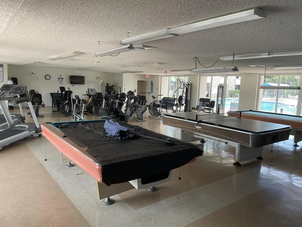 705 Lori Drive #315 Palm Springs, FL 33461
