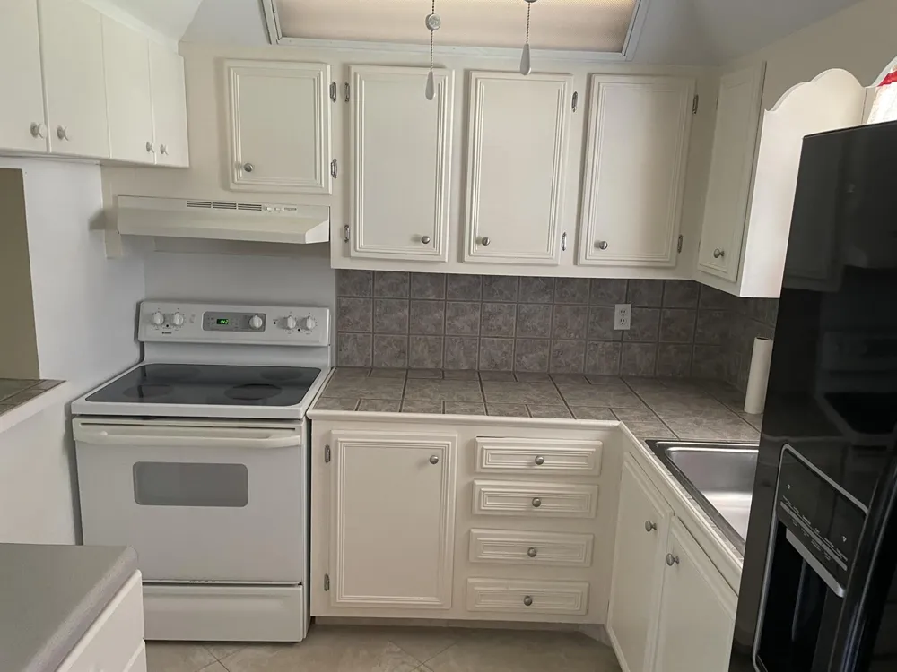 705 Lori Drive #315 Palm Springs, FL 33461