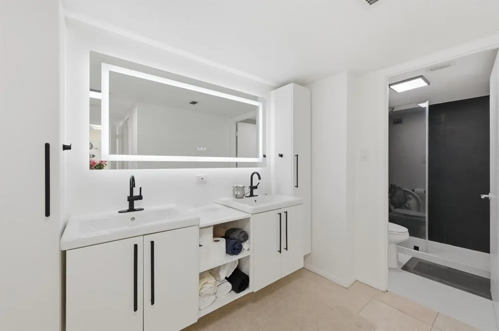 18011 Biscayne Boulevard #1502 Aventura, FL 33160