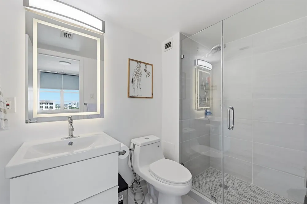 18011 Biscayne Boulevard #1502 Aventura, FL 33160