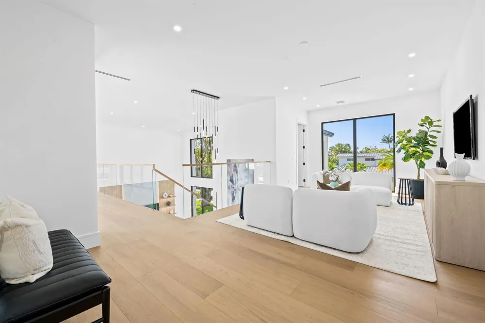 2625 NE 29th Court Fort Lauderdale, FL 33306