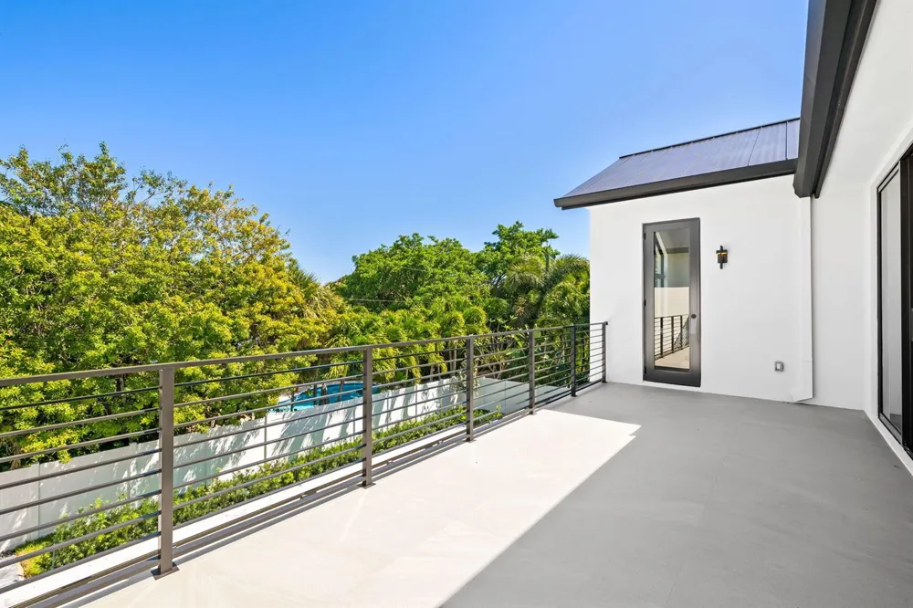 2625 NE 29th Court Fort Lauderdale, FL 33306