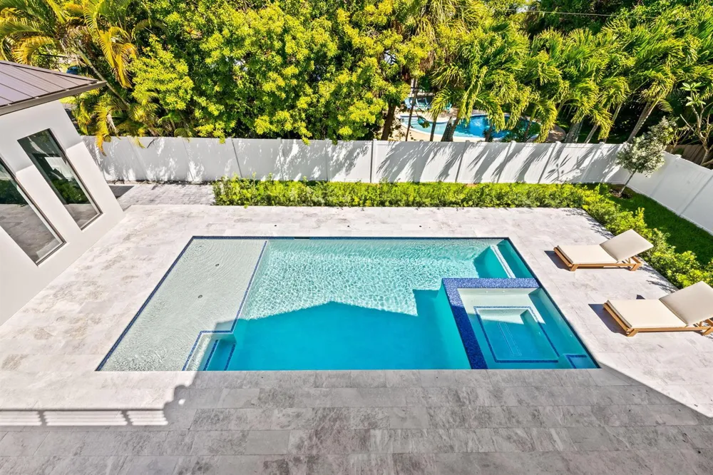 2625 NE 29th Court Fort Lauderdale, FL 33306