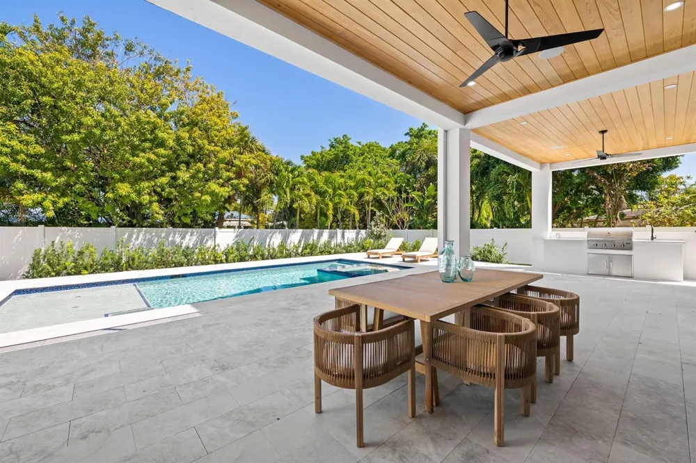 2625 NE 29th Court Fort Lauderdale, FL 33306