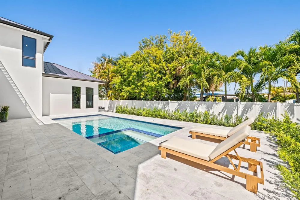 2625 NE 29th Court Fort Lauderdale, FL 33306