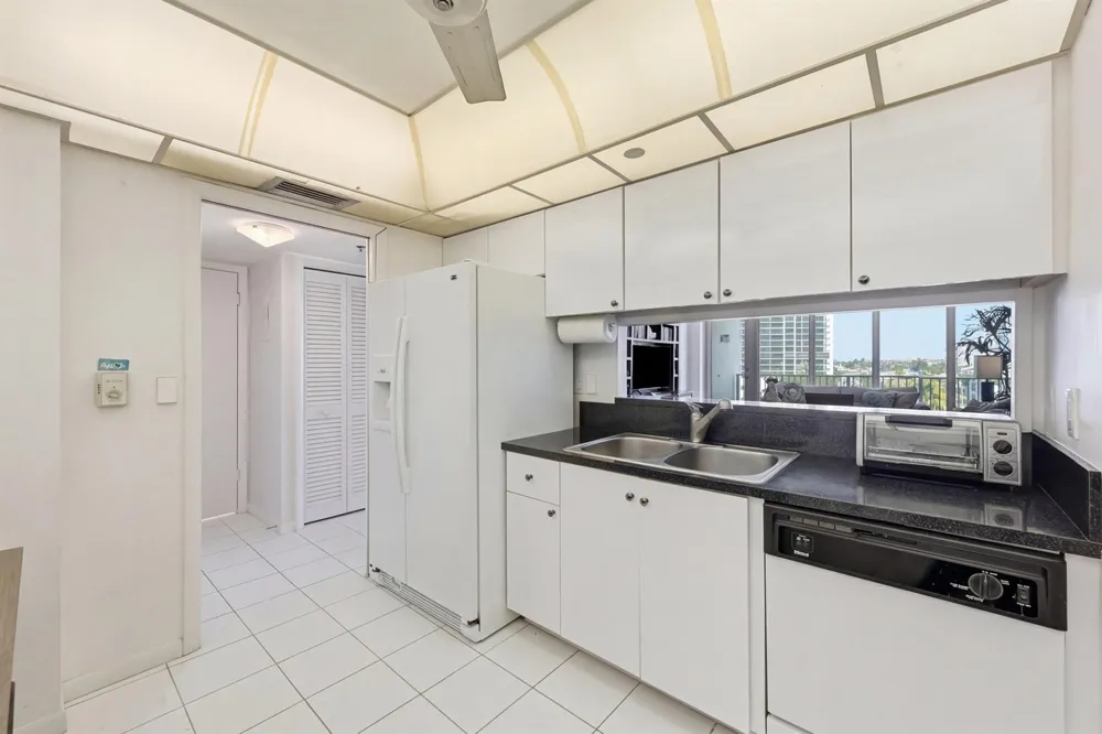 4750 S Ocean Boulevard #512 Highland Beach, FL 33487