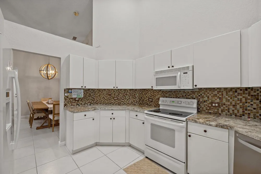 4657 Carlton Golf Drive Lake Worth, FL 33449
