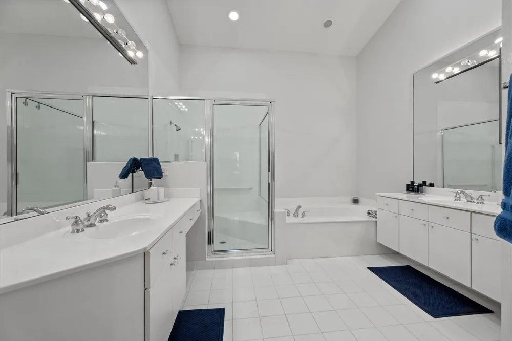4657 Carlton Golf Drive Lake Worth, FL 33449