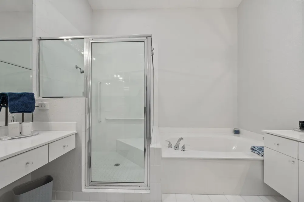 4657 Carlton Golf Drive Lake Worth, FL 33449