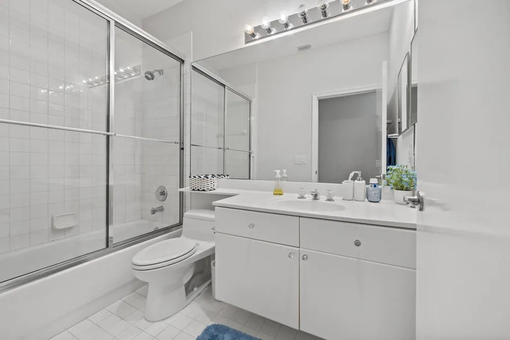 4657 Carlton Golf Drive Lake Worth, FL 33449
