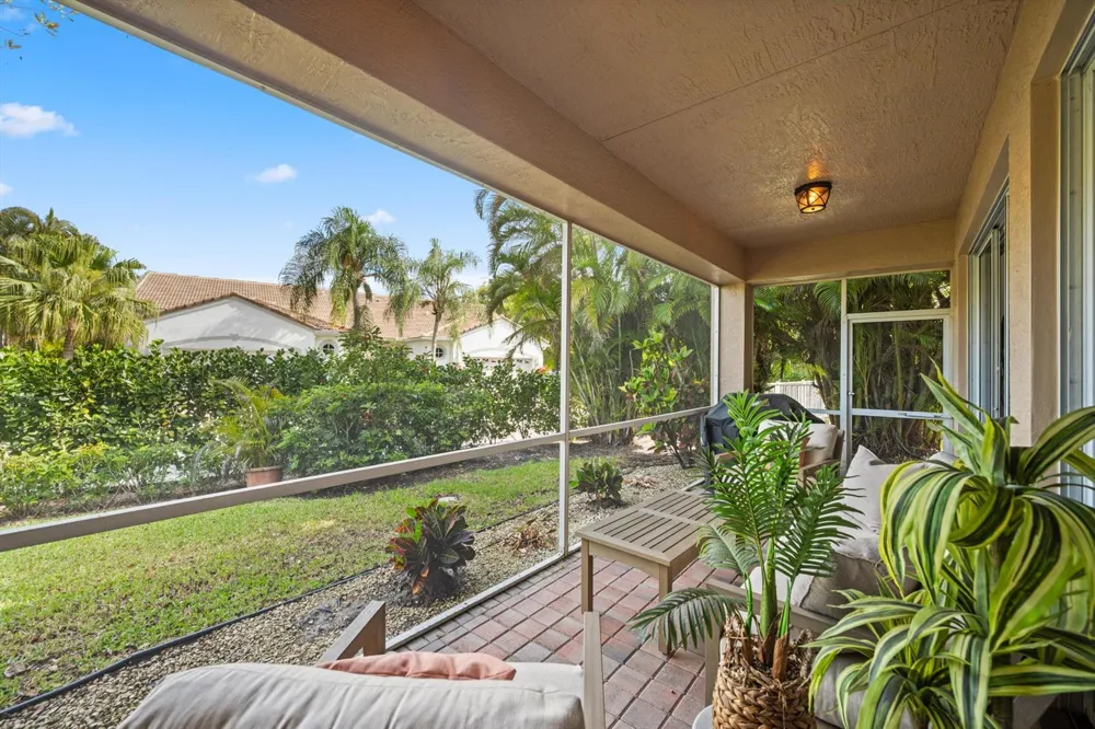 4657 Carlton Golf Drive Lake Worth, FL 33449