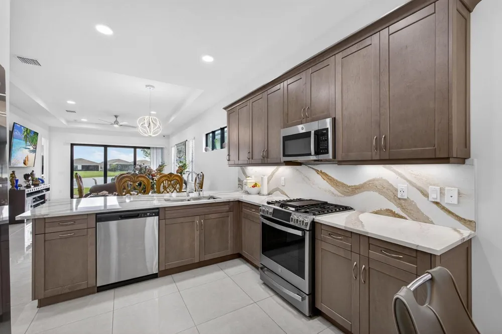 4805 Saint Armands Way Westlake, FL 33470