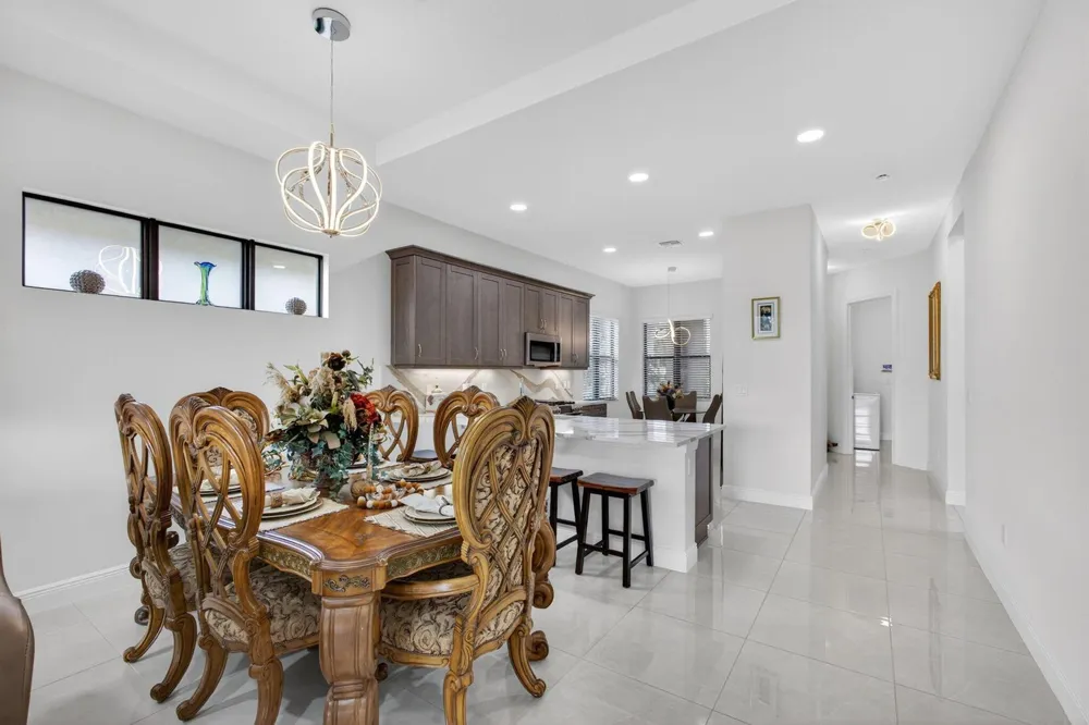 4805 Saint Armands Way Westlake, FL 33470