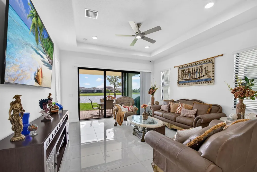 4805 Saint Armands Way Westlake, FL 33470