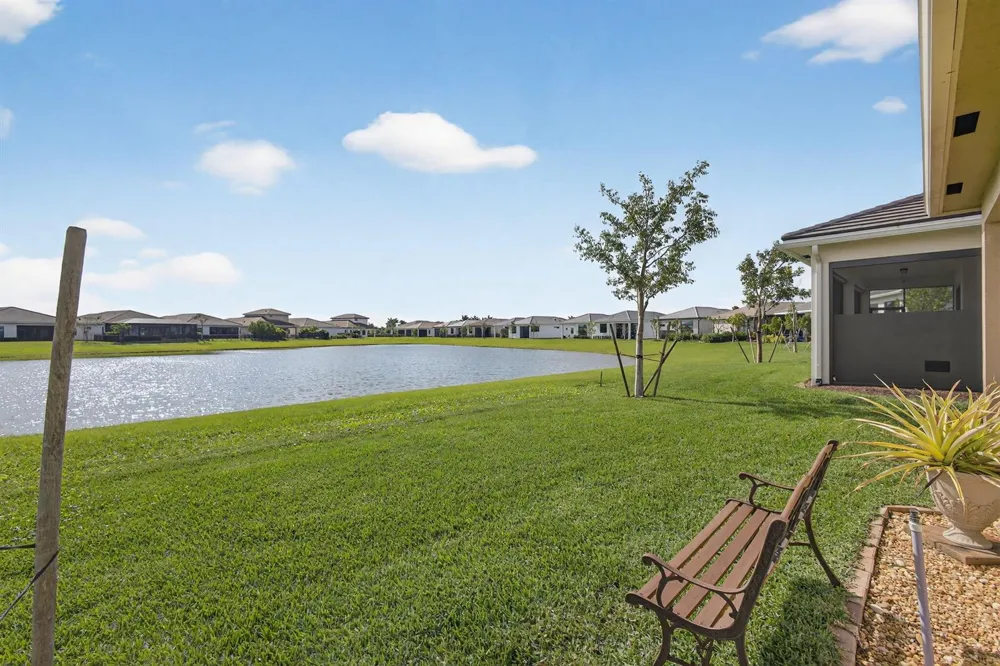 4805 Saint Armands Way Westlake, FL 33470