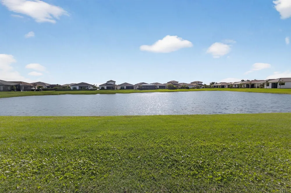 4805 Saint Armands Way Westlake, FL 33470