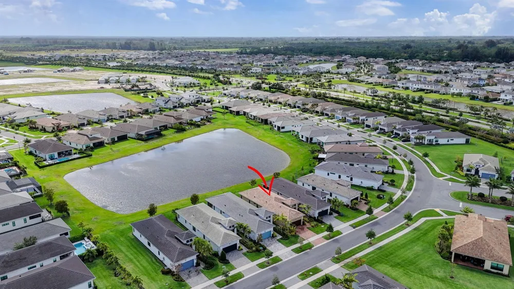 4805 Saint Armands Way Westlake, FL 33470