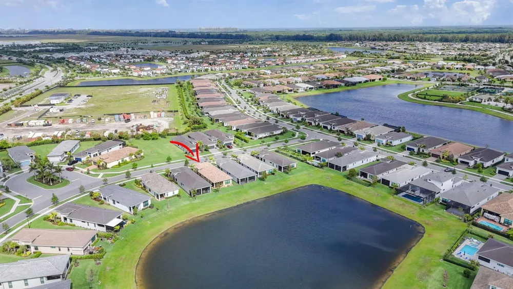 4805 Saint Armands Way Westlake, FL 33470