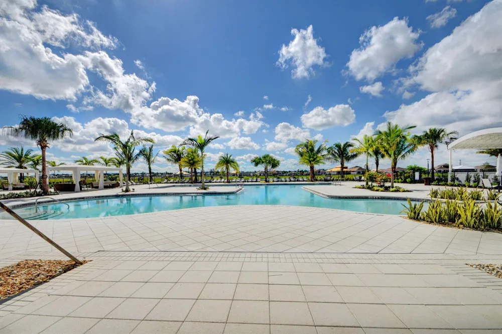 4805 Saint Armands Way Westlake, FL 33470