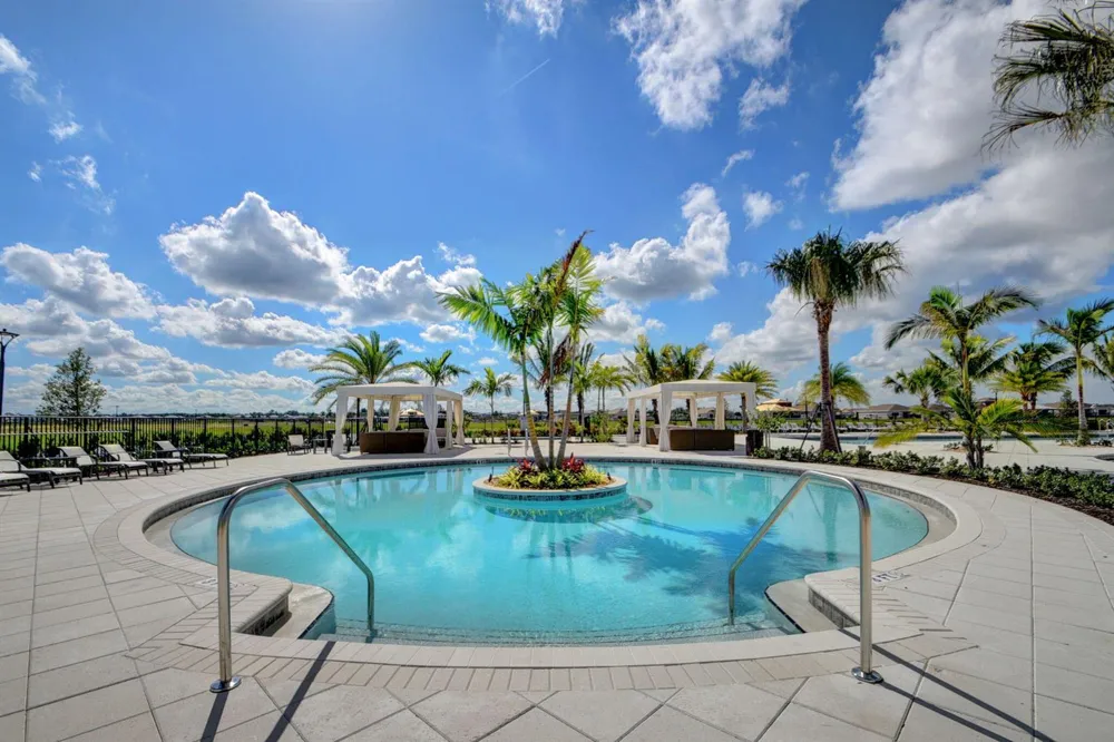 4805 Saint Armands Way Westlake, FL 33470