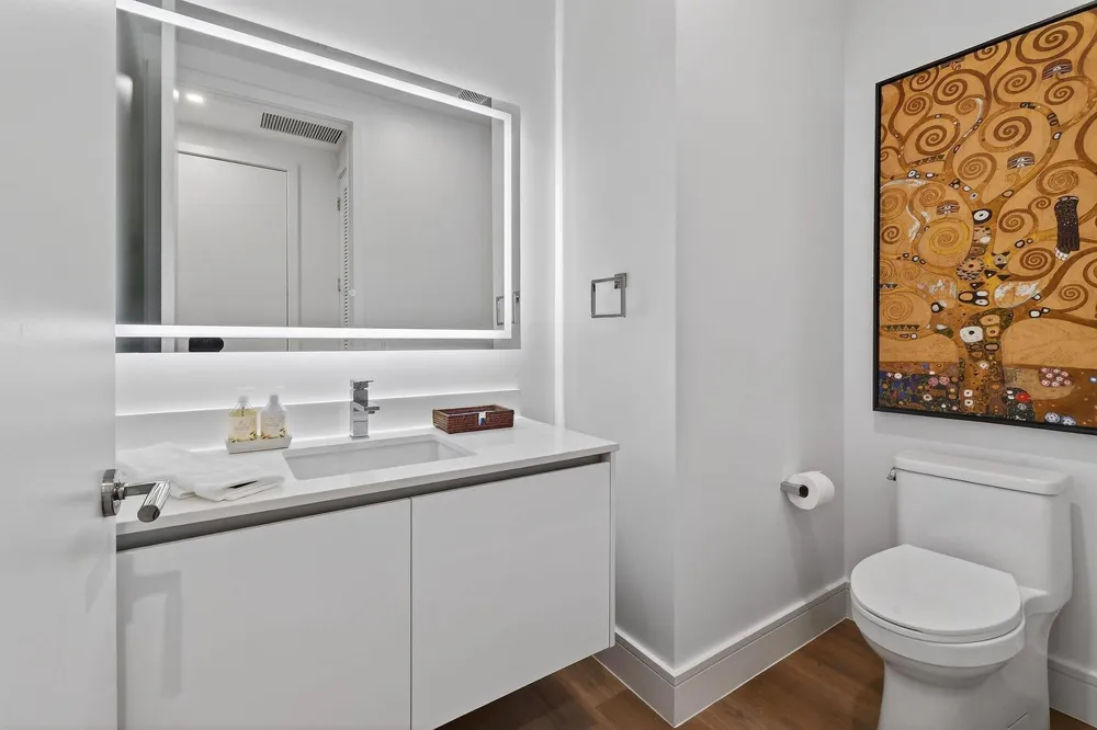 220 Lake Shore Drive #715 Lake Park, FL 33403