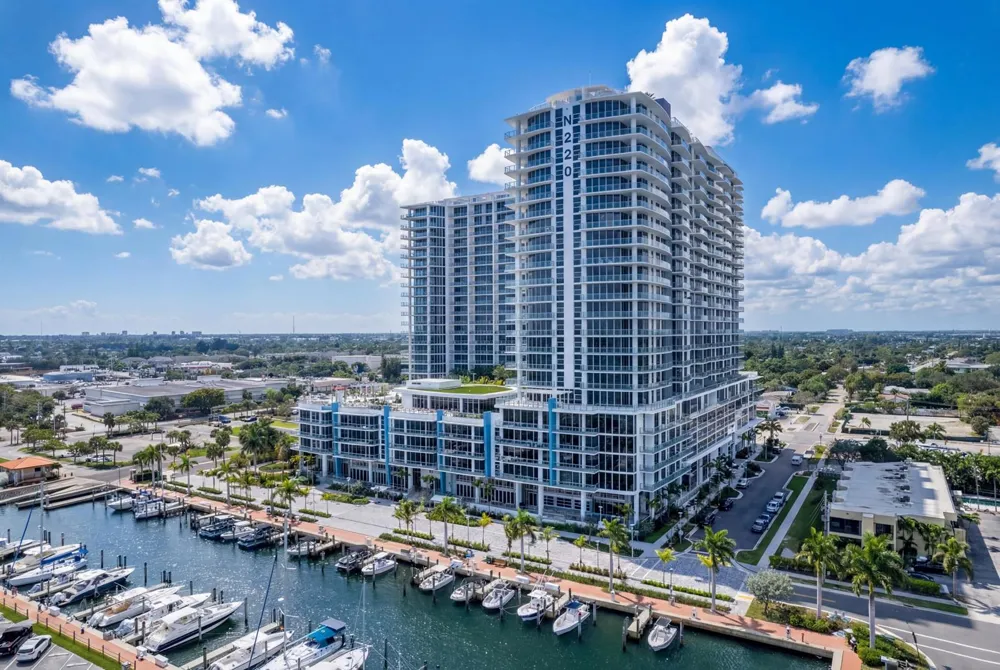 220 Lake Shore Drive #715 Lake Park, FL 33403