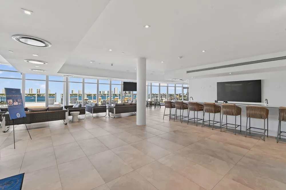 220 Lake Shore Drive #715 Lake Park, FL 33403